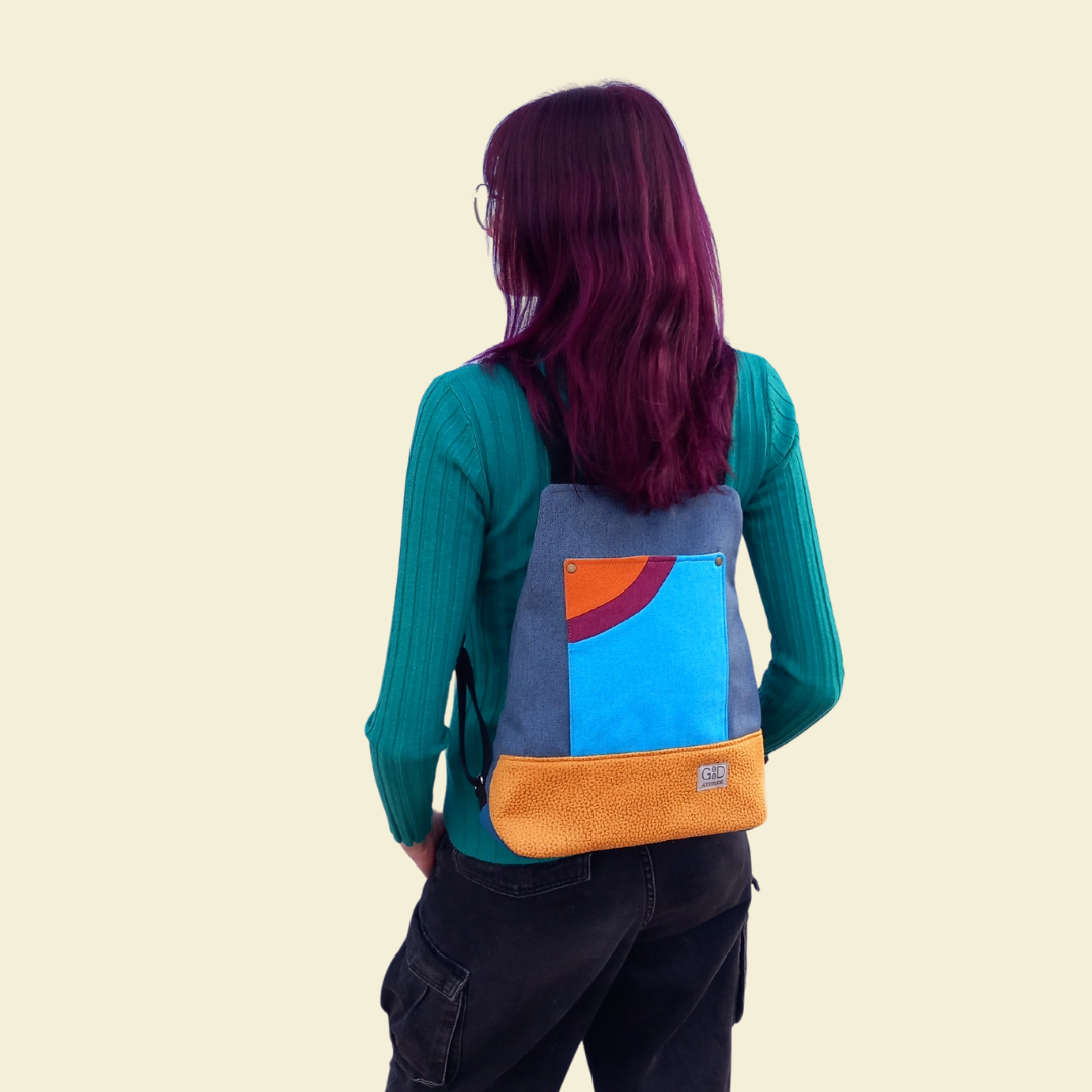 mochila antirrobo de diseño artesanal