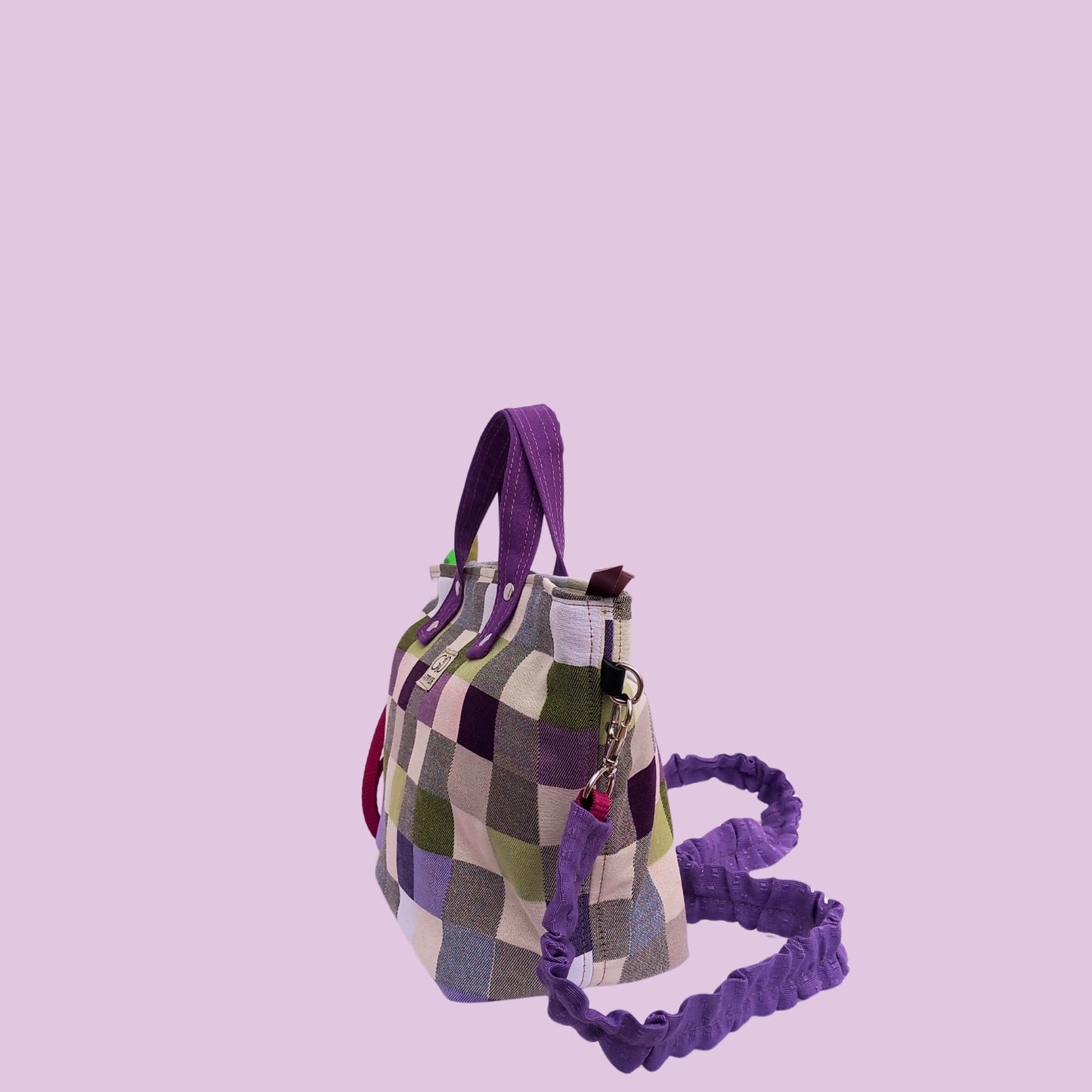 Bolso cabaset cuadros lila y verde