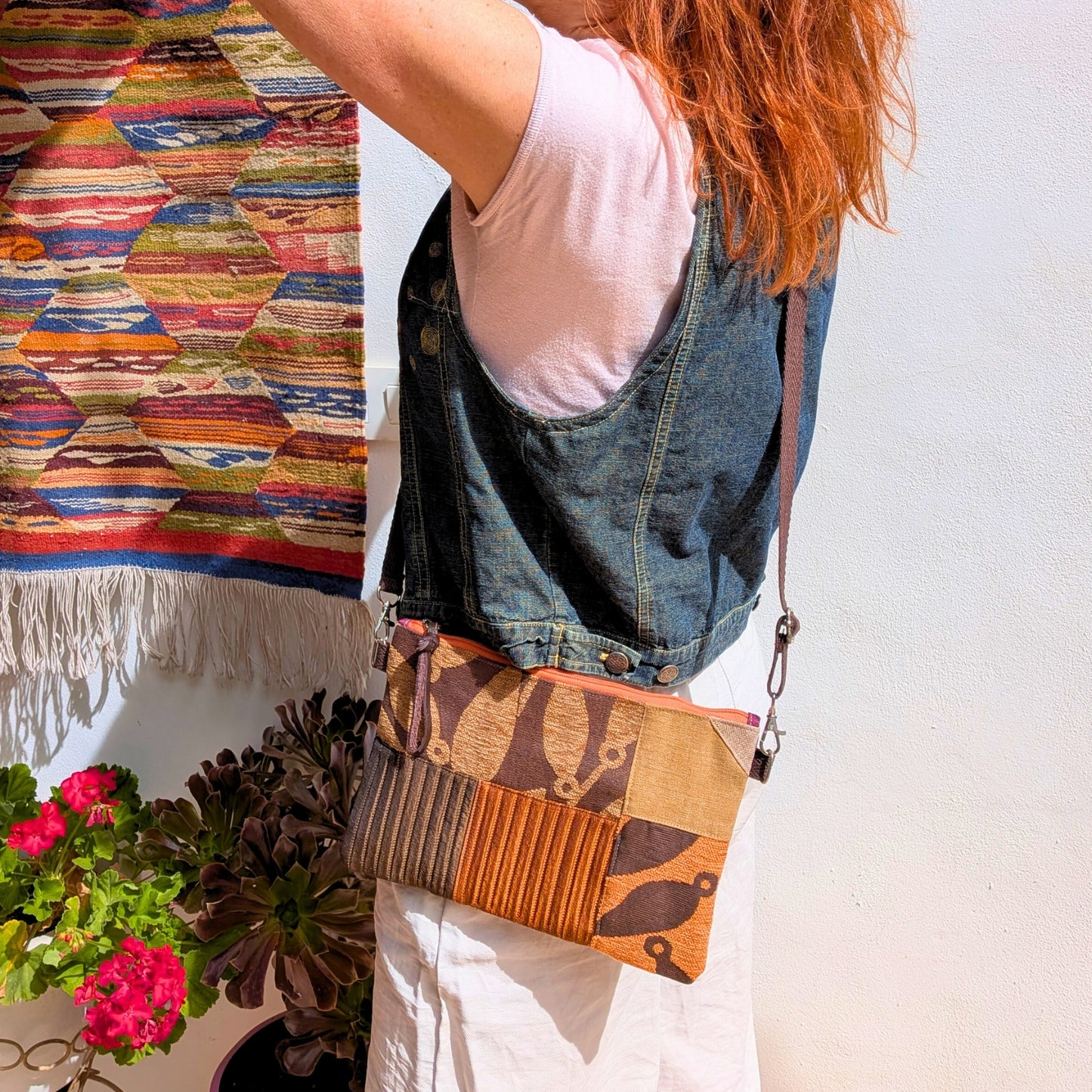 Bolso yin yang lila y tierra
